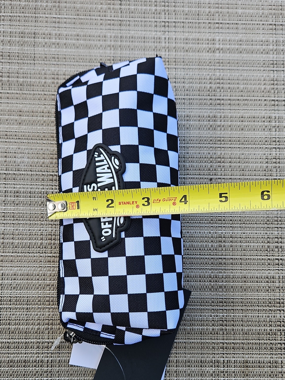 Vans Checkerboard 'Off The Wall' Pencil Case - Black & White - Picture 10 of 12